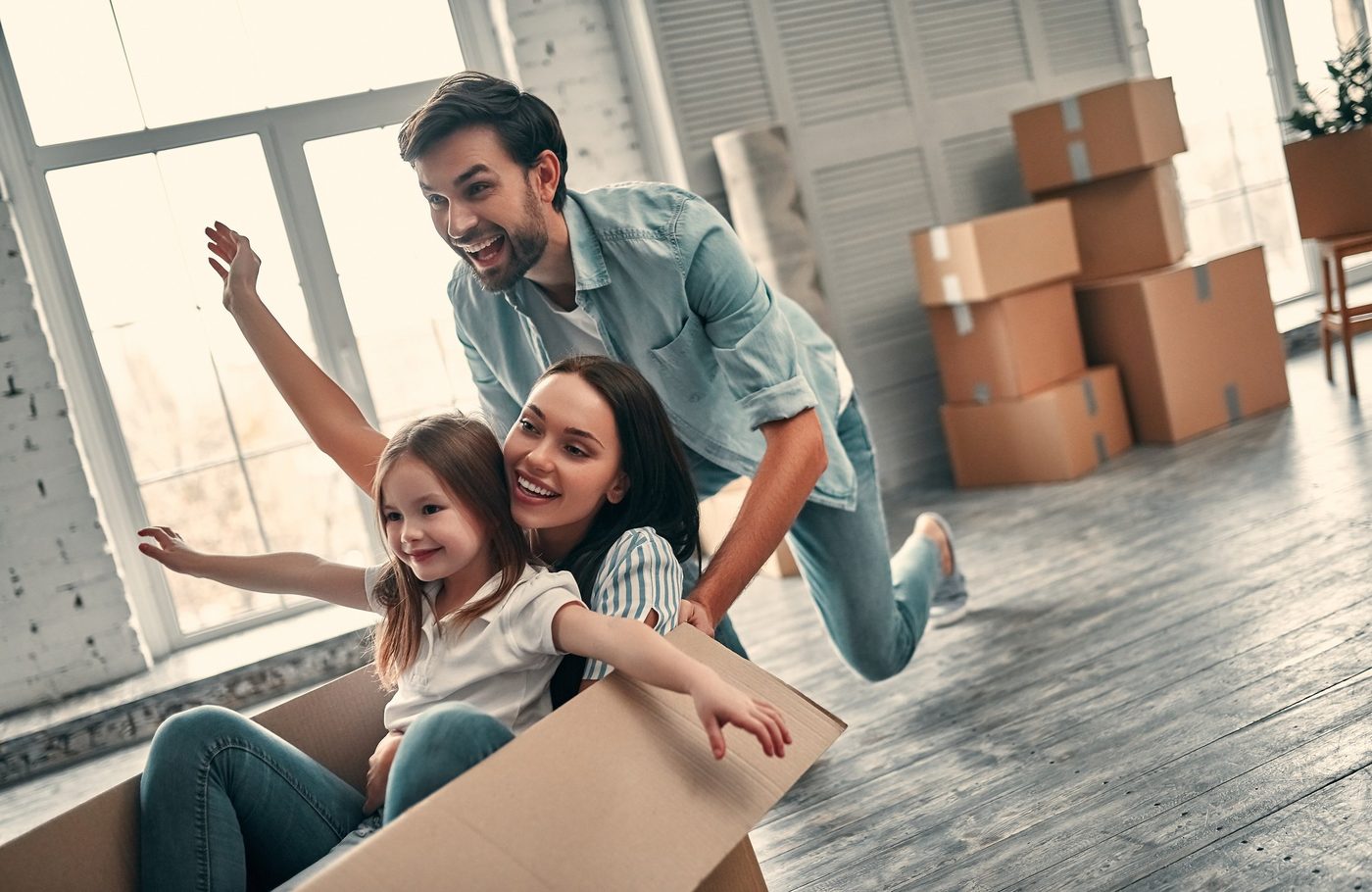 Arrival to a new home in Málaga with local support
