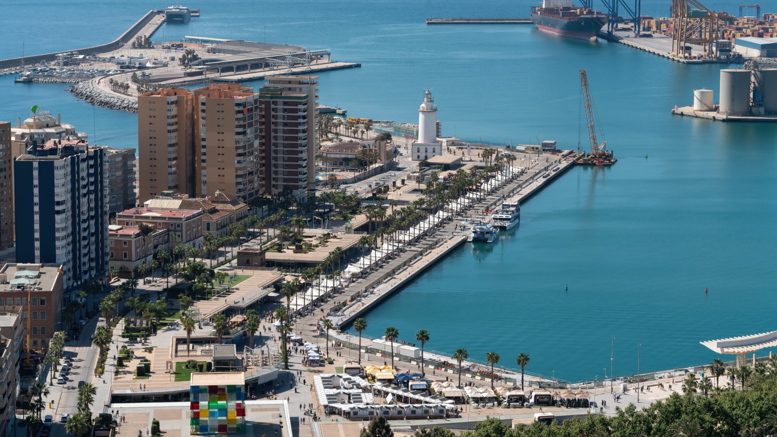 Visual de mudanza a Málaga para expatriados y nómadas digitales